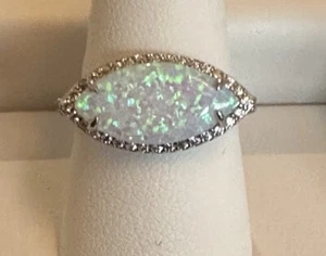 Bomb Party RBP2169 .925 Sterling Club Vintage 2022. Size 6 Light White Fire Opal - Picture 1 of 7