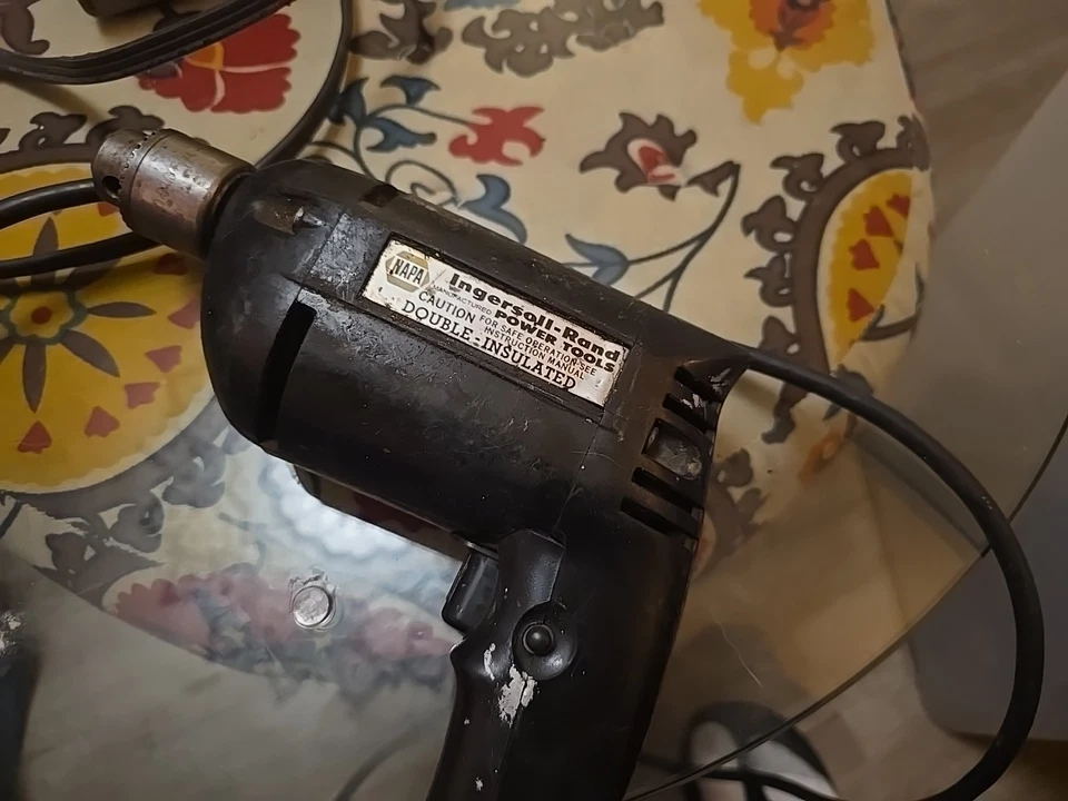 Taladro Ingersol-rand 3/8 pulgadas con cable Foto 1 de 1