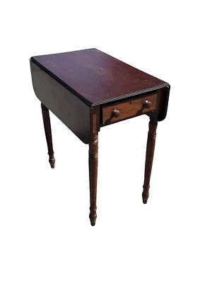 1830s walnut work table sewing stand 1 drawer antique Sheraton country clean - Image 1 of 4