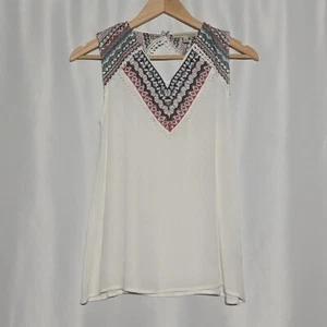 Young Threads Embroidered Tank Top Blouse Sleeveless Cream Beige Size Small S - Picture 1 of 10