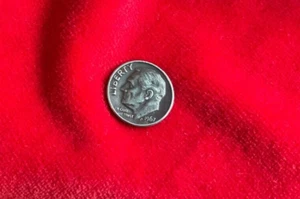 Moneda de diez centavos Roosevelt 1967 F-2 - Imagen 1 de 6