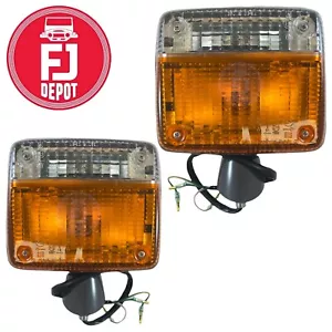 TOYOTA LAND CRUISER FJ40 FJ45 OEM GENUINE FRONT TURN SIGNAL LIGHT LAMP SET OF 2 - Picture 1 of 4
