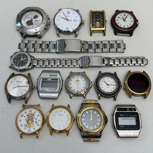 Lotto orologi uomo quarzo vintage non testati - Bulova Lorus Fossil Guess Brighton - Foto 1 di 6