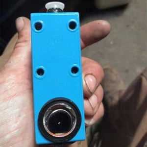 Color Mark Sensor PNP 7~13mm For Sick KT5G-2P1111KT5G2P1111 - Picture 1 of 4