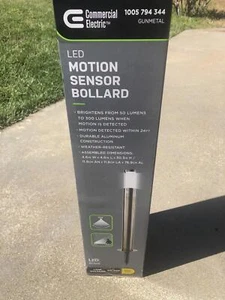 Commercial Electric LED Motion Sensor Bollard Wired 50/300 Lumens Landscape - Picture 1 of 1