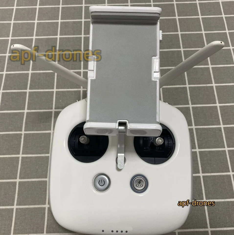 DJI Phantom 4 Pro V2.0 Transmitter Remote Controller - GL300L - Image 1 of 4