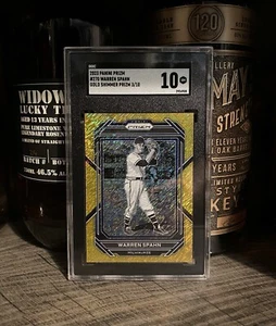 Warren Spahn SGC Gem Mint 10 Perfect SSP 3/10 2023 Panini Gold Shimmer Prizm - Picture 1 of 3