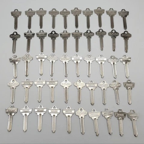 Keys for Crafting 50x Schlage Silver Tone Wafer Keys for Jewelry & Art Rusty Cover