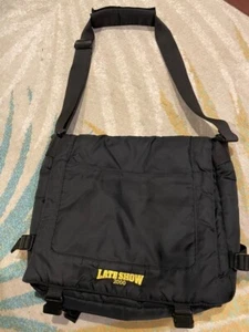 Late Show con David Letterman borsa nera a tracolla/computer/viaggio Kenneth Cole - Foto 1 di 9