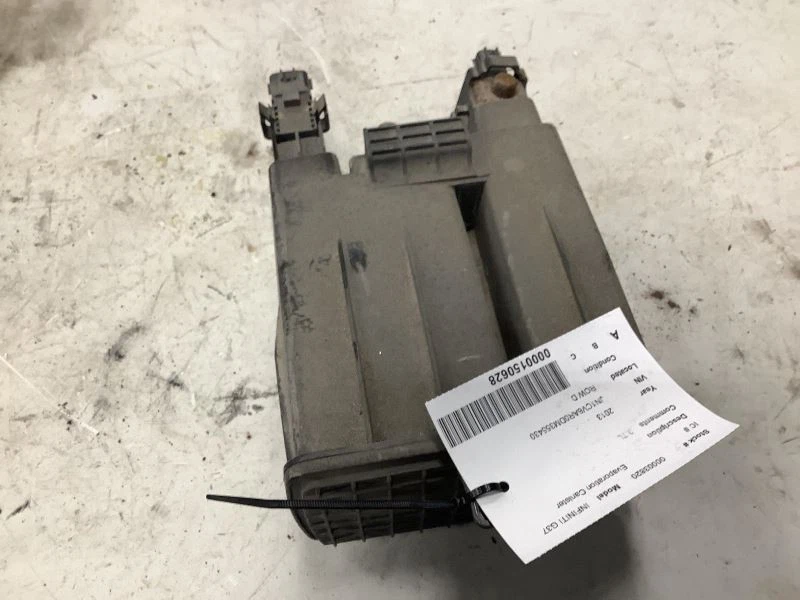 G37       2013 Fuel Vapor Canister 312950 - Image 1 of 4