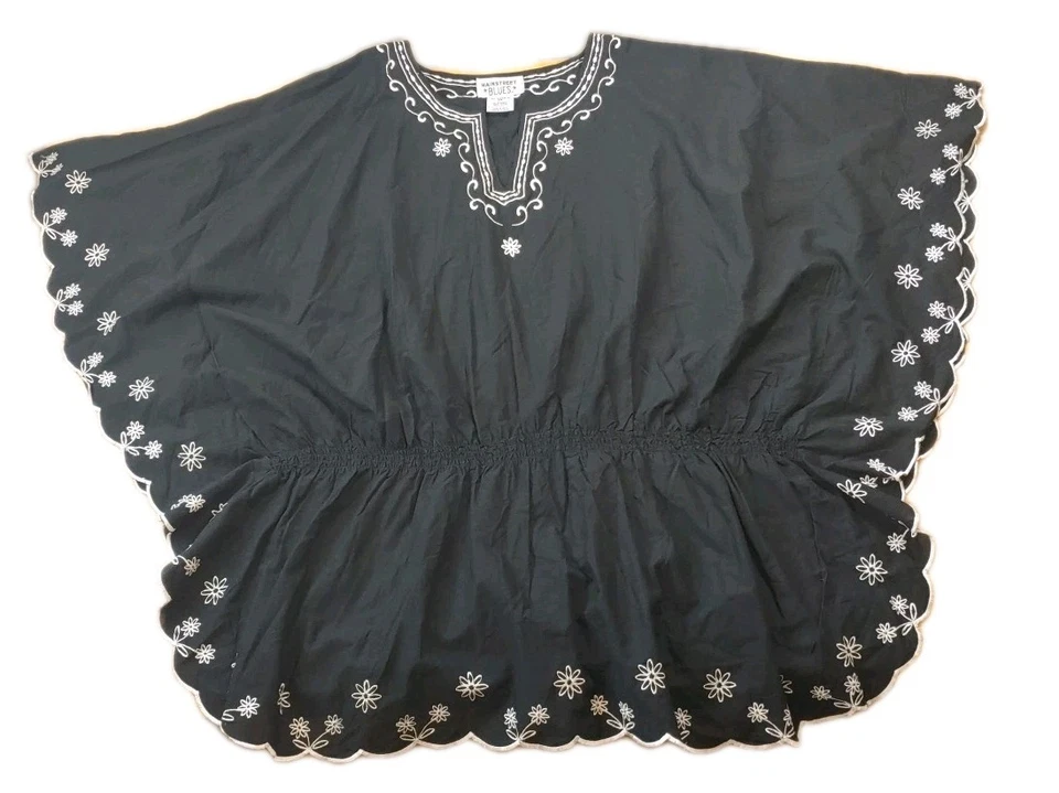 Mainstreet Butterfly Batwing Top Plus 2X Black Floral Embroidery Smocked Waist Foto 1 de 4