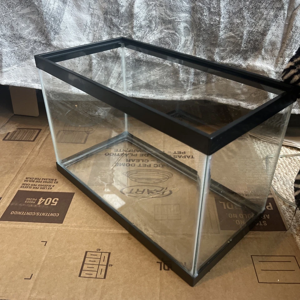 Pecera de 5 galones (limpia)  Foto 1 de 1