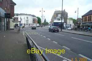 Photo 6x4 Staines: Clarence Street Viewed looking westwards towards Stain c2005