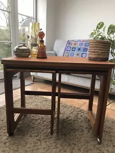 Mid Century McIntosh Triform Nest Of Tables - Picture 1 of 11