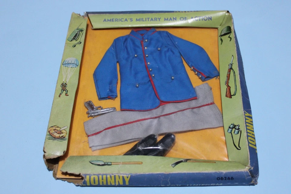 JOHNNY COMBAT 06246 AMERICA'S MILITARY MAN OF ACTION UNIFORME ANNI 70 BUONO - Immagine 1 di 1