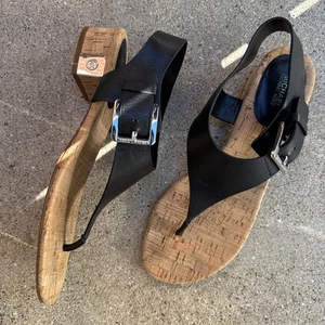Michael Kors Ledersandalen schwarz silber Schnalle Größe 10 M - Bild 1 von 12