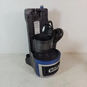 Aspirapolvere Lift-Away Shark NV601UKT motore corpo principale, testato e funzionante - Foto 1 di 7