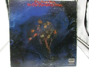 The Moody Blues, On The Threshold of a Dream DES Book VG+ Ultrasonic Clean. - Picture 1 of 9