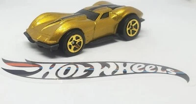 Corvette Stingray Chase Car 2015 Hot Wheels Mystery Models 63 dorado suelto  Foto 1 de 4