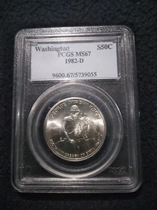 1982 D Washington Half Dollar In Old Green Older Pcgs - Picture 1 of 2
