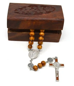 St. Benedict wooden rosary beads 8 mm with hand carved rosary box - Picture 1 of 4