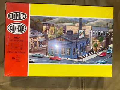 HO Scale, Heljan Con-Cor #9037. Superior Baking - Image 1 of 3
