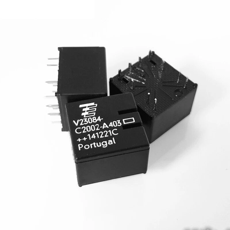 Relé automotriz Tyco V23084-C2002-A403 12VDC 35A 10 pines Foto 1 de 1