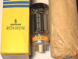 F2a Siemens Röhre geprüft NOS, NIB 1 Stk. - Bild 1 von 1