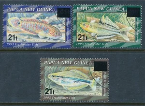 1995 PAPUA NEW GUINEA FISH OVERPRINTS SET OF 3 FINE USED/CTO - Picture 1 of 1