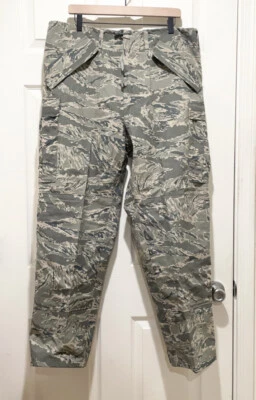 Propper Gore-Tex Large Regular Air Force ABU 8415-01-547-3026 Camo Digital Tiger - Image 1 of 4