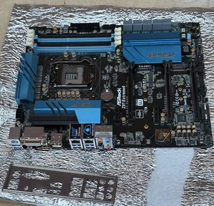 ASRock Z97 Extreme6 Gaming Motherboard LGA1150 DDR3 M.2 HDMI Partially Works - Bild 1 von 12