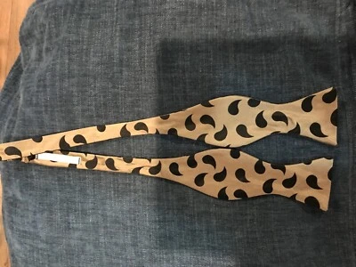 Perry Ellis Tan and Black Self Tie Adjustable Bow Tie - Image 1 of 3