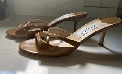 Jimmy Choo Nuevo Camel Tostado Mula Slide Charol EU39 3” Tacón Foto 1 de 4