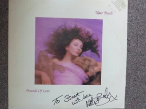 Autographe Dédicace ORIGINAL SIGNED de la Chanteuse KATE BUSH sur Pochette LP33T - Foto 1 di 6