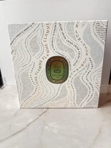 Diptyque Karussell Set mit 2 Kerzen Bernstein & Feu de Bois Holzfeuer ~Limited Edit - Bild 1 von 9