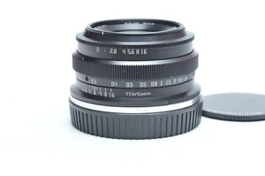 Pro MF 25mm F2 Wide-Angle APS-C Lens for Nikon Z Mount - Picture 1 of 3