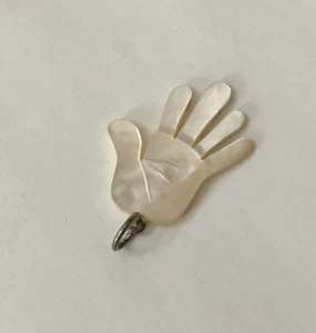 Vtg Sterling Silver 925 Mother Of Pearl MOP Carved Human Hand Pendant Charm OB - Picture 1 of 4