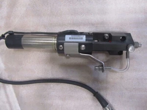 Bomba giratoria Camalot 635 desplazamiento positivo leva/alote Speedline ITW barrena de válvula - Imagen 1 de 7