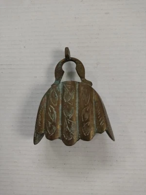 Vintage Small Brass Bell Scalloped Edge much Patina possibly Indian - Image 1 of 4