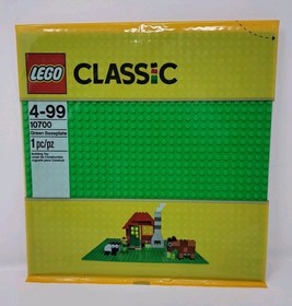 LEGO Classic Green Baseplate 10700 New Sealed Package 32 x 32 Stud 10"x10"