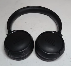 JBL Tune 510 BT Wireless On-Ear Headphones with Bluetooth 5.0 and Speed Charge - Picture 1 of 9