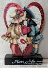 NEW VALENTINE'S DAY ROMANTIC VINTAGE LOOK COUPLE KISSING IN HEARTS DUMMY BOARD