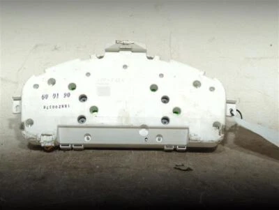 2010 Volvo 40 Series Speedometer Gauge Cluster Black OEM 166K Miles NJ25-K10001 - Imagem 1 de 4