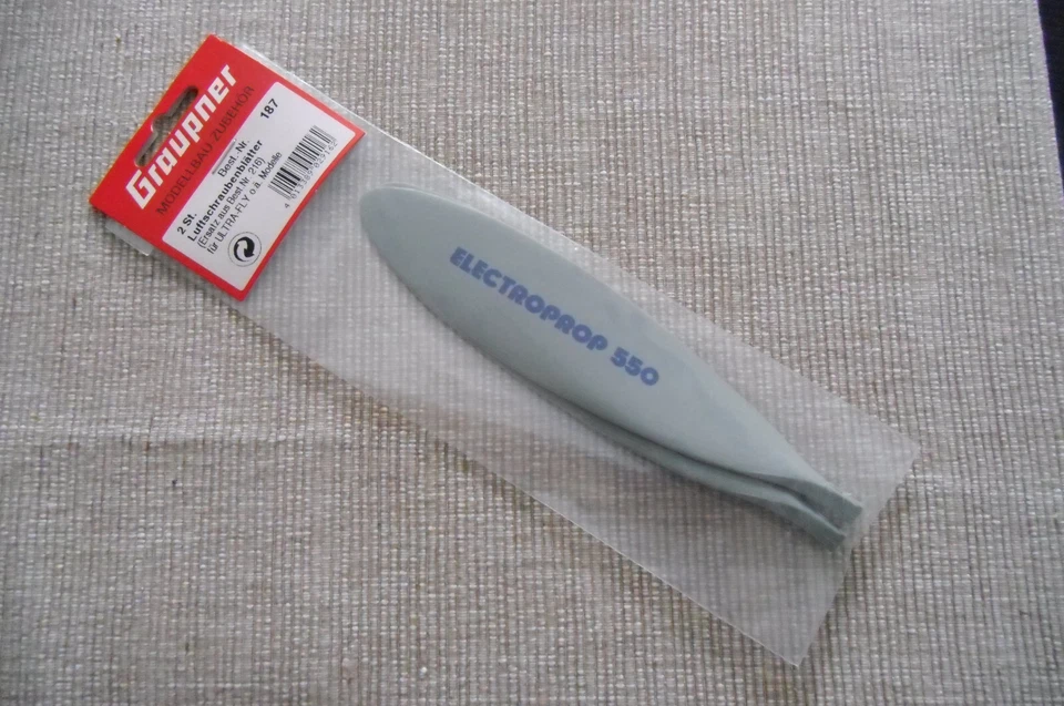 Luftschraubenblätter Klappluftschraube Electroprop 550 Graupner Mosquito - Bild 1 von 4
