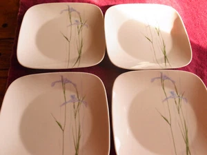 4 Corning Corelle SQUARE Shadow Iris 10.25" Dinner Plates-16 Available-So Pretty - Picture 1 of 5