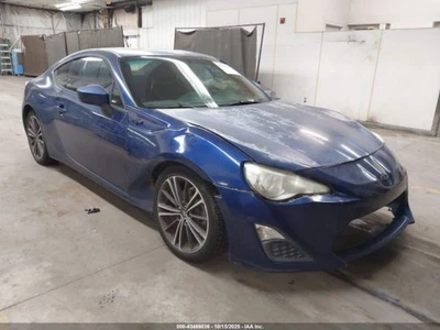 GLOVE BOX 2013 SCION FR-S - Изображение 1 из 4