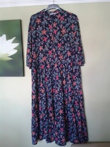 Seasalt 'Windflower Dress' - Size 22 - Navy With Bright Flowers - Picture 1 of 4