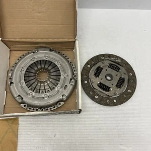 NEW VW SKODA SEAT GOLF R32 CLUTCH PLATE AND PRESSURE PLATE 04C141016E GENUINE - Picture 1 of 4
