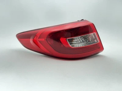 2015-2017 HYUNDAI SONATA LEFT TAILLIGHT 2.0L AT FWD 44K -SPORT- 43203 — 第 1/4 张图片