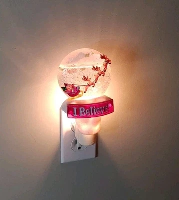 Christmas Night Light Nightlight Santa Claus and Reindeer I Believe Holiday 2008 - Image 1 of 4